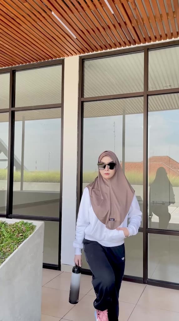 Quail Hijab - Khalsya Daily Hijab | Jilbab Kerudung Instan Lubang Kacamata Masker Praktis Santai Jersey Premium