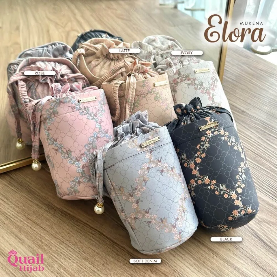 Elora Mukena Travelling